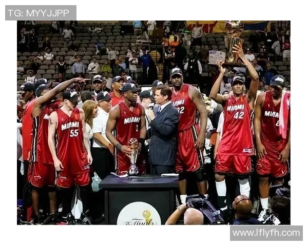 2006年NBA总决赛回顾热火与小牛的巅峰对决与传奇时刻